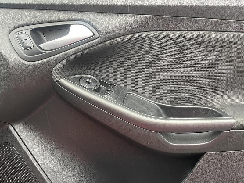 Used Ford Focus 2017 for sale - 77527992: Photo 28