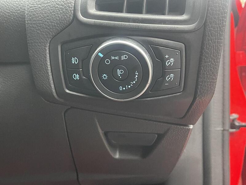 Used Ford Focus 2017 for sale - 77527992: Photo 29