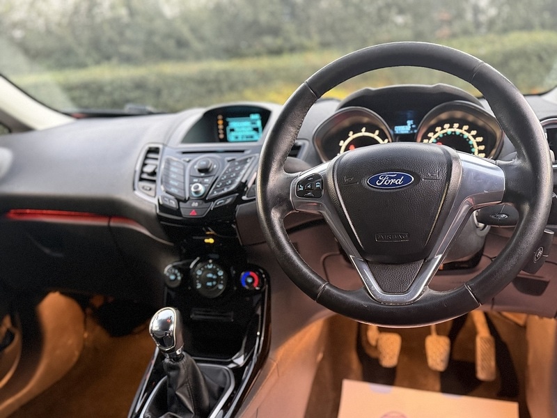 Used Ford Fiesta 2014 for sale - 77149327: Photo 16