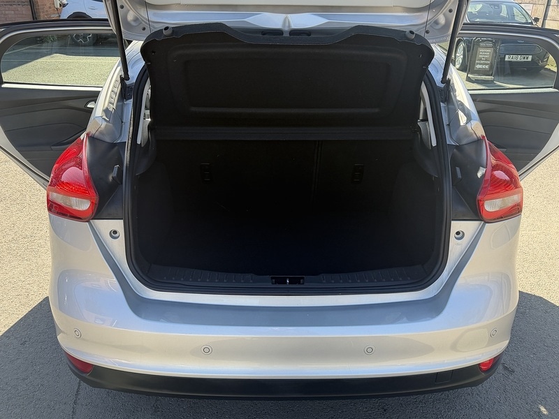 Used Ford Focus 2017 for sale - 77920865: Photo 20