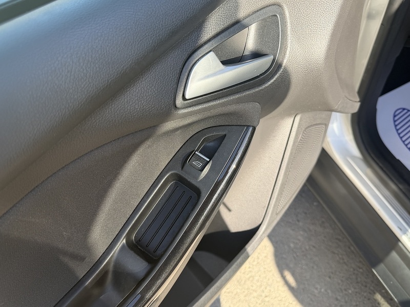 Used Ford Focus 2017 for sale - 77920865: Photo 58