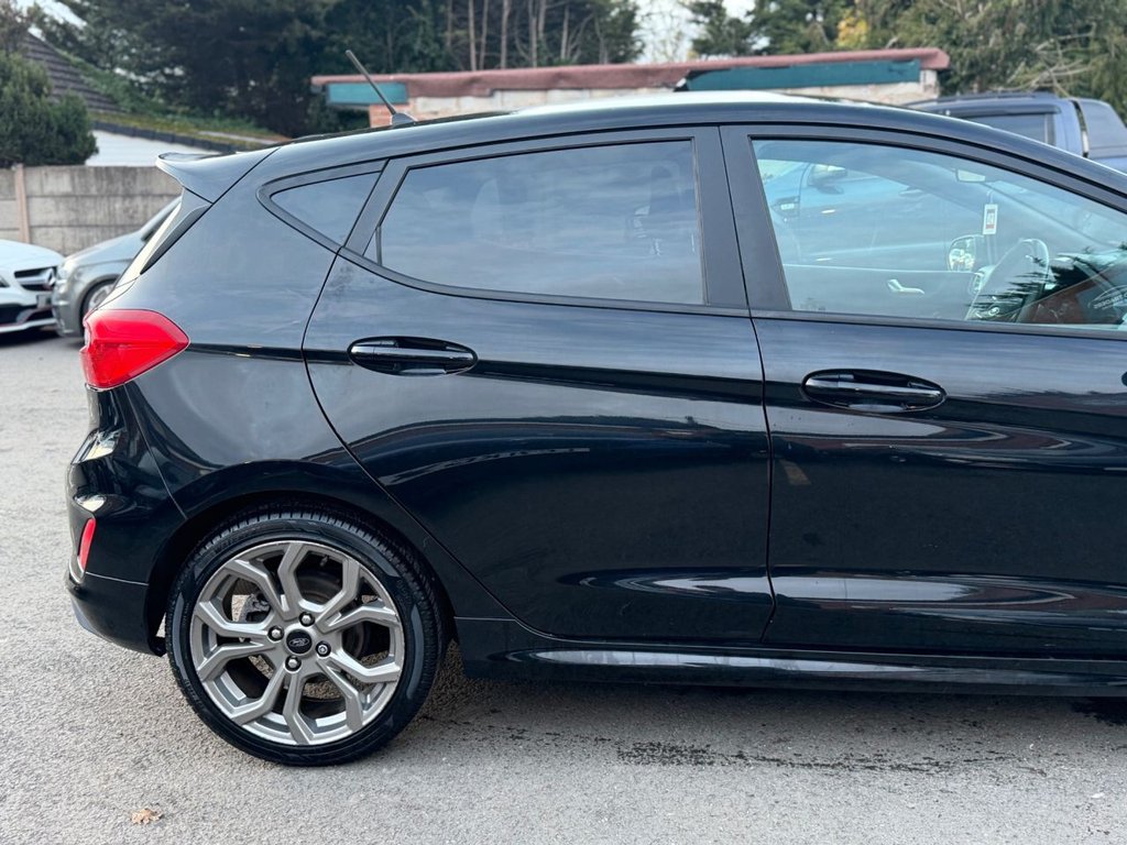 Used Ford Fiesta 2018 for sale - 76509990: Photo 10