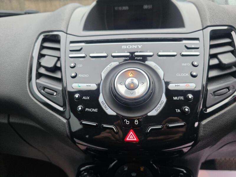 Used Ford Fiesta 2015 for sale - 77149334: Photo 34