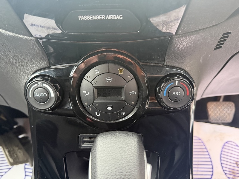 Used Ford Fiesta 2014 for sale - 77208561: Photo 24