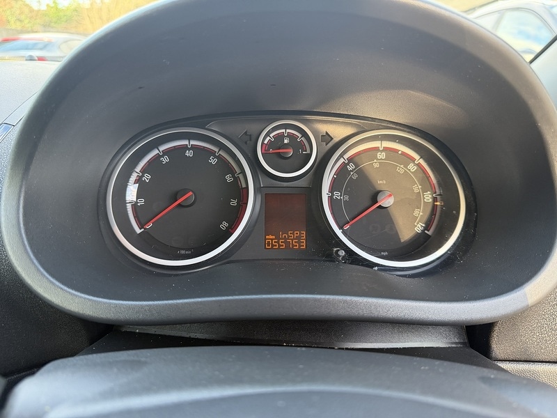 Used Vauxhall Corsa 2011 for sale - 77704152: Photo 24