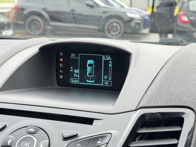 Used Ford Fiesta 2016 for sale - 77547880: Photo 10