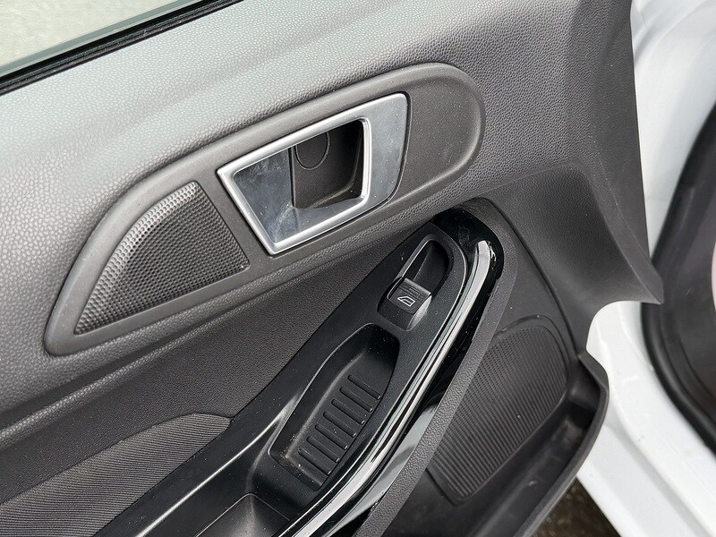 Used Ford Fiesta 2016 for sale - 77547880: Photo 41