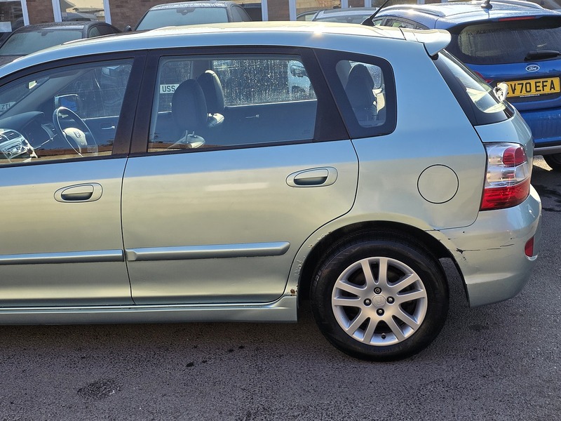 Used Honda Civic 2004 for sale - 77760629: Photo 21