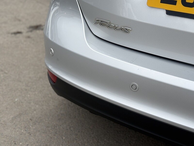 Used Ford Focus 2015 for sale - 77792598: Photo 15