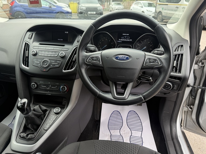 Used Ford Focus 2015 for sale - 77792598: Photo 2