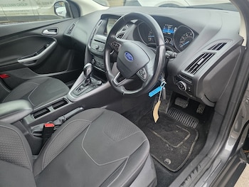 Used Ford Focus 2016 for sale - 77742424: Photo