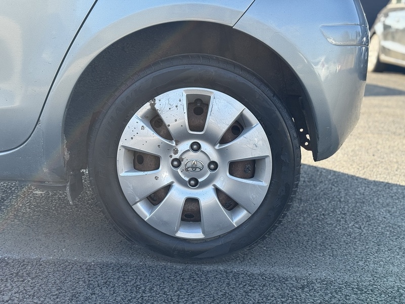 Used Toyota Yaris 2010 for sale - 77749252: Photo 22