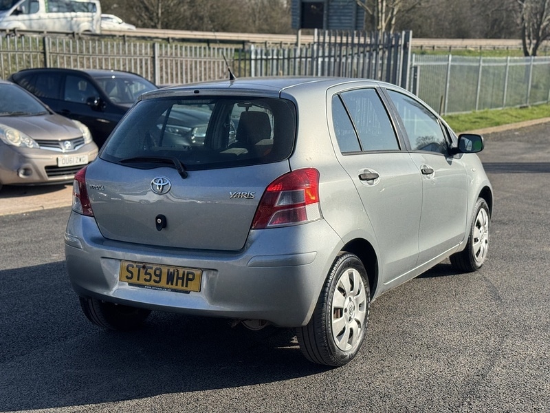 Used Toyota Yaris 2010 for sale - 77749252: Photo 5
