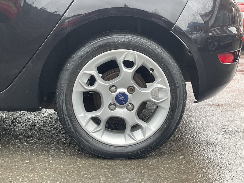 Used Ford Fiesta 2012 for sale - 77272311: Photo 40