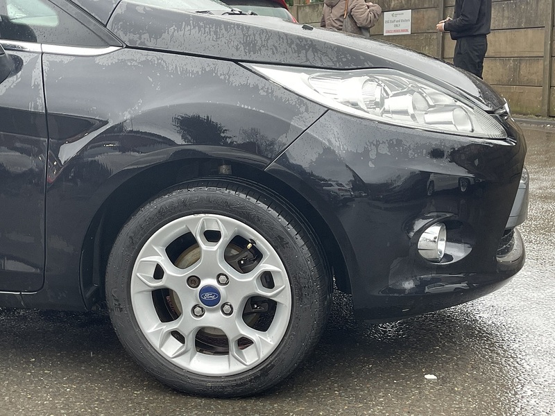 Used Ford Fiesta 2012 for sale - 77272311: Photo 6