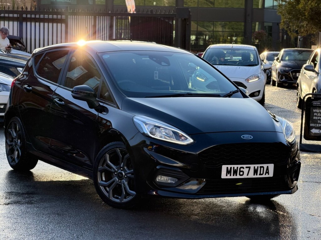 Used Ford Fiesta 2017 for sale - 76745072: Photo 1