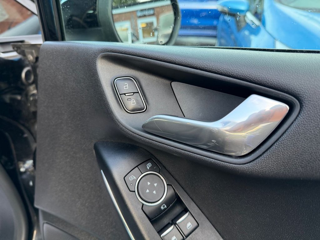 Used Ford Fiesta 2017 for sale - 76745072: Photo 19