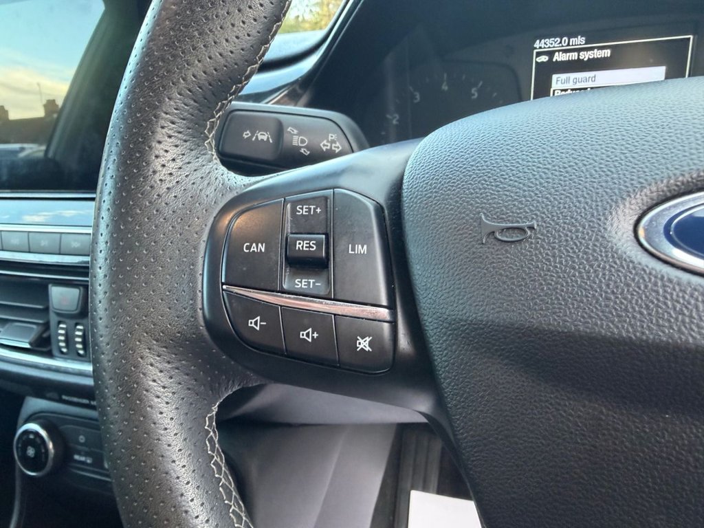 Used Ford Fiesta 2017 for sale - 76745072: Photo 24