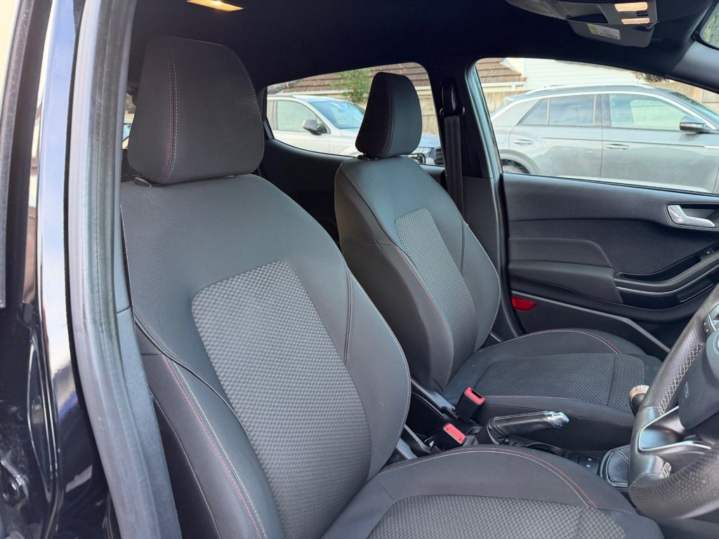 Used Ford Fiesta 2017 for sale - 76745072: Photo 37