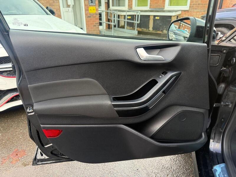 Used Ford Fiesta 2017 for sale - 77298319: Photo 42