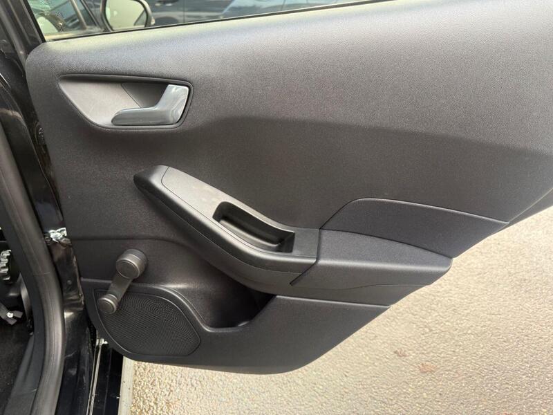 Used Ford Fiesta 2017 for sale - 77298319: Photo 46