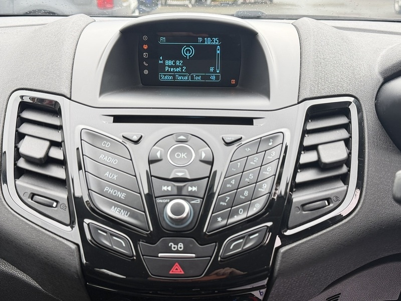 Used Ford Fiesta 2015 for sale - 77617863: Photo 26