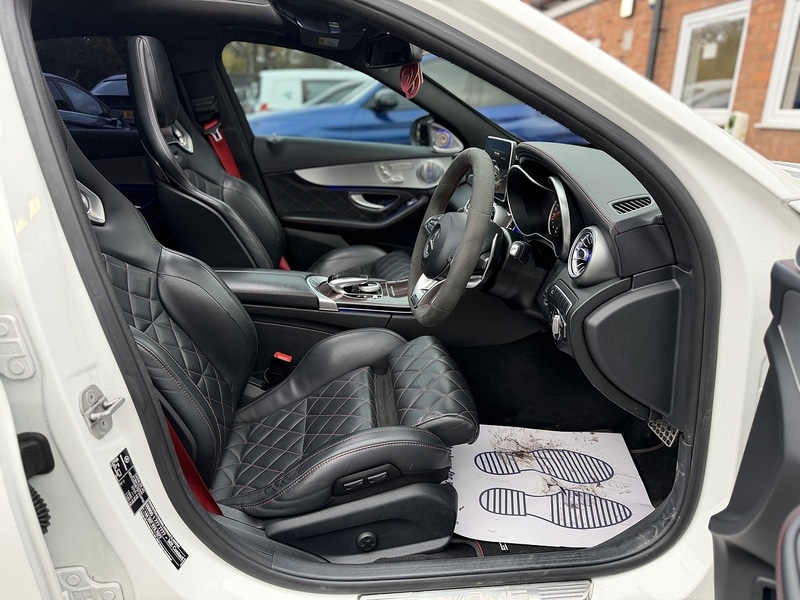 Used Mercedes-Benz C Class 2015 for sale - 77283814: Photo 2