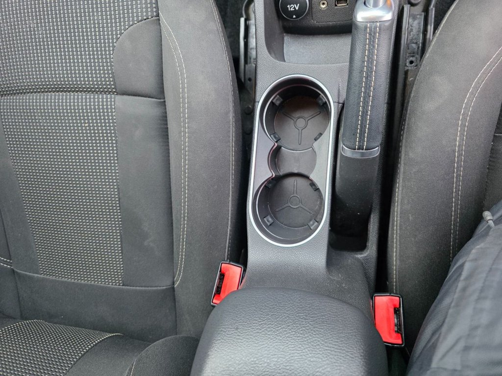 Used Ford Fiesta 2015 for sale - 76910170: Photo 42