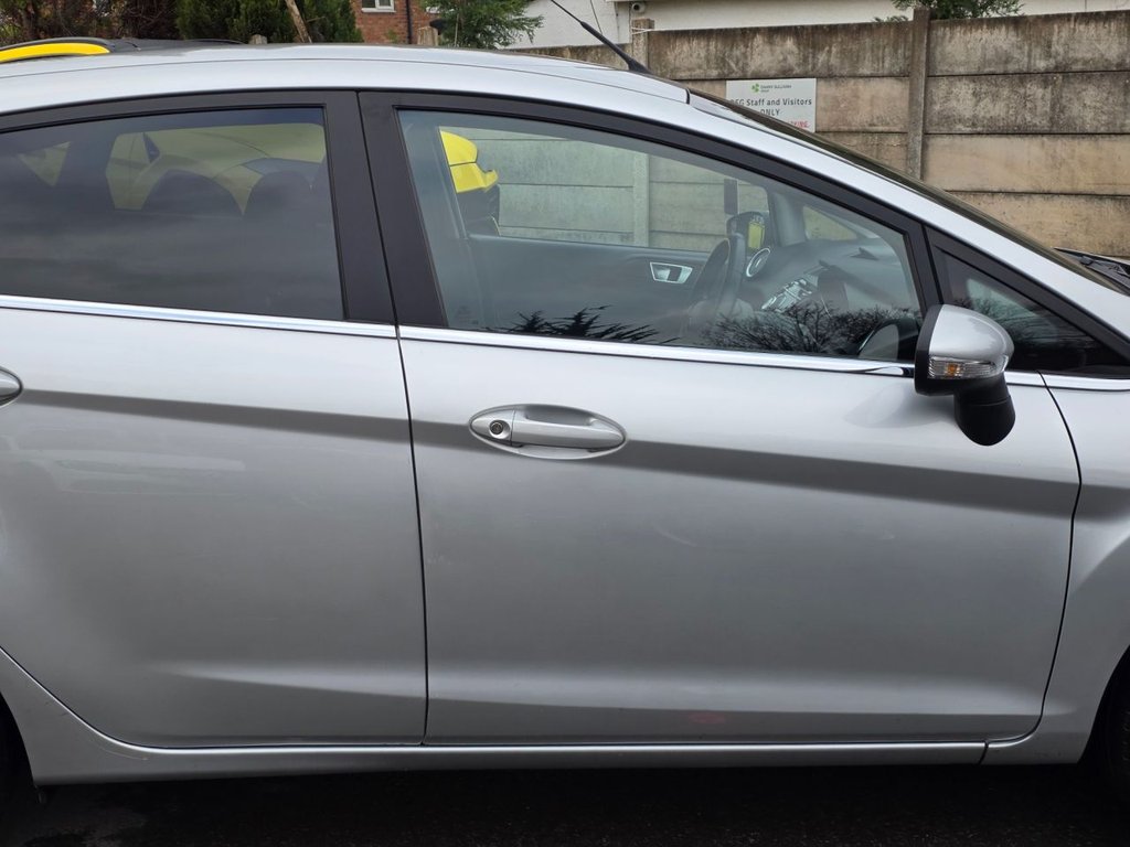 Used Ford Fiesta 2015 for sale - 76910170: Photo 5