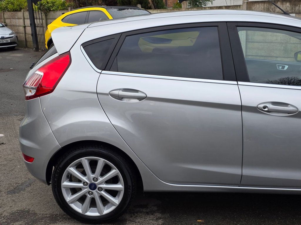 Used Ford Fiesta 2015 for sale - 76910170: Photo 7