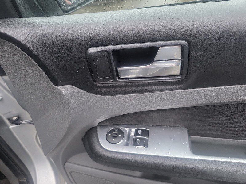 Used Ford Focus 2011 for sale - 77687302: Photo 23