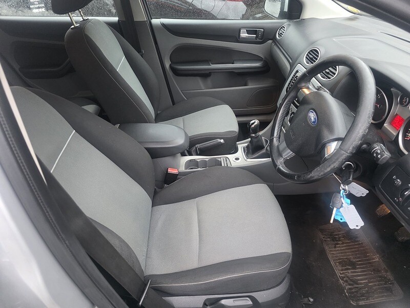 Used Ford Focus 2011 for sale - 77687302: Photo 25