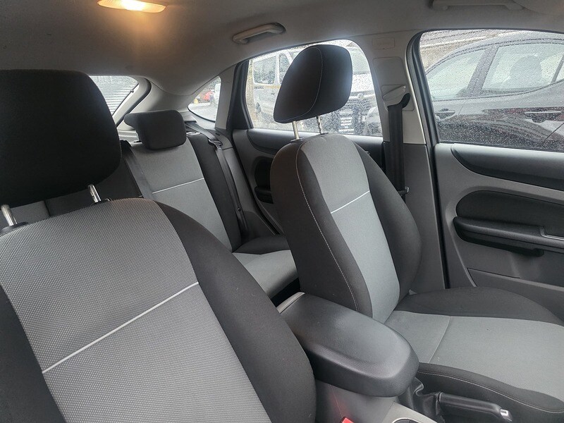 Used Ford Focus 2011 for sale - 77687302: Photo 30