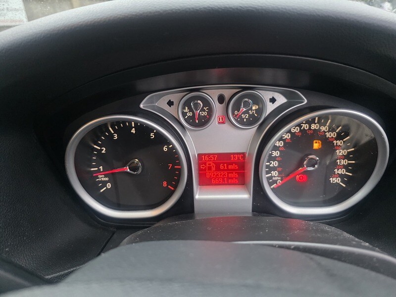 Used Ford Focus 2011 for sale - 77687302: Photo 31