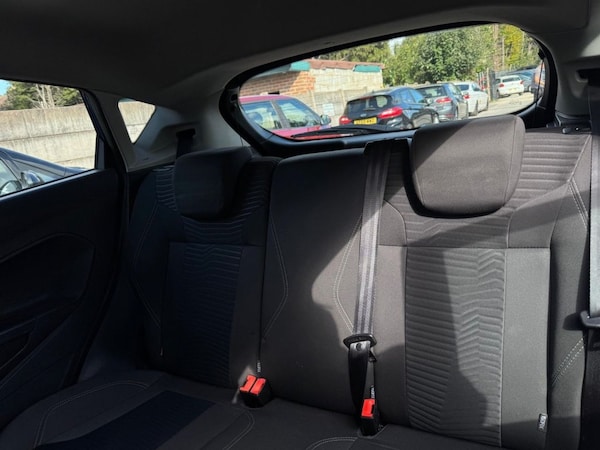 Used Ford Fiesta 2015 for sale - 76261014: Photo 20