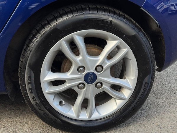 Used Ford Fiesta 2015 for sale - 76261014: Photo 37