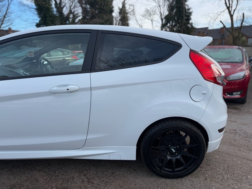 Used Ford Fiesta 2014 for sale - 76523332: Photo 20