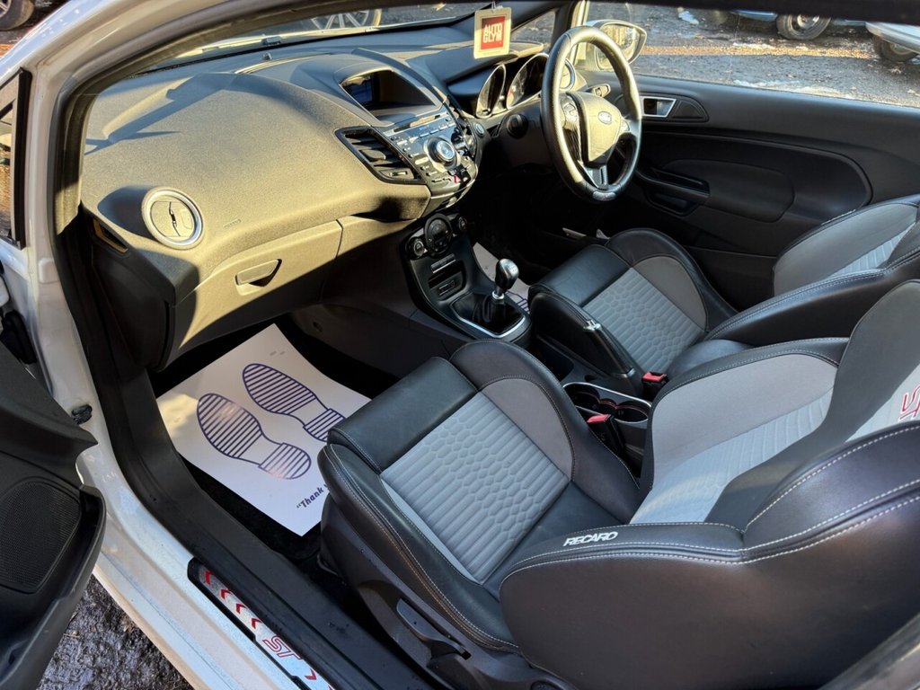 Used Ford Fiesta 2014 for sale - 76523332: Photo 22