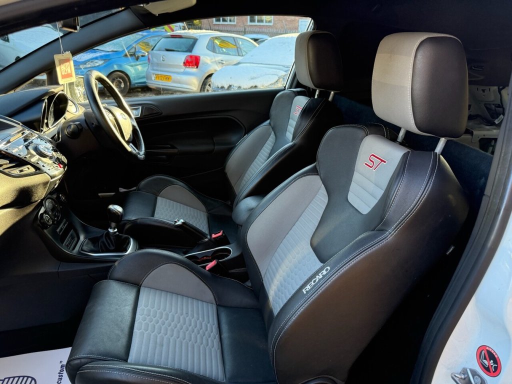 Used Ford Fiesta 2014 for sale - 76523332: Photo 23