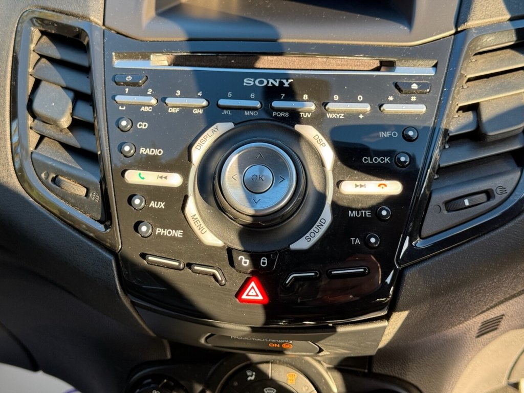 Used Ford Fiesta 2014 for sale - 76523332: Photo 34