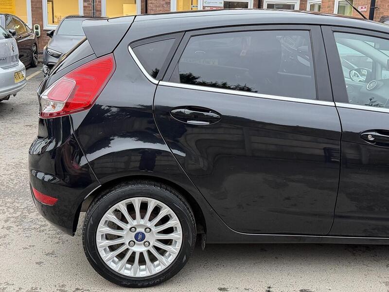 Used Ford Fiesta 2014 for sale - 77149344: Photo 9