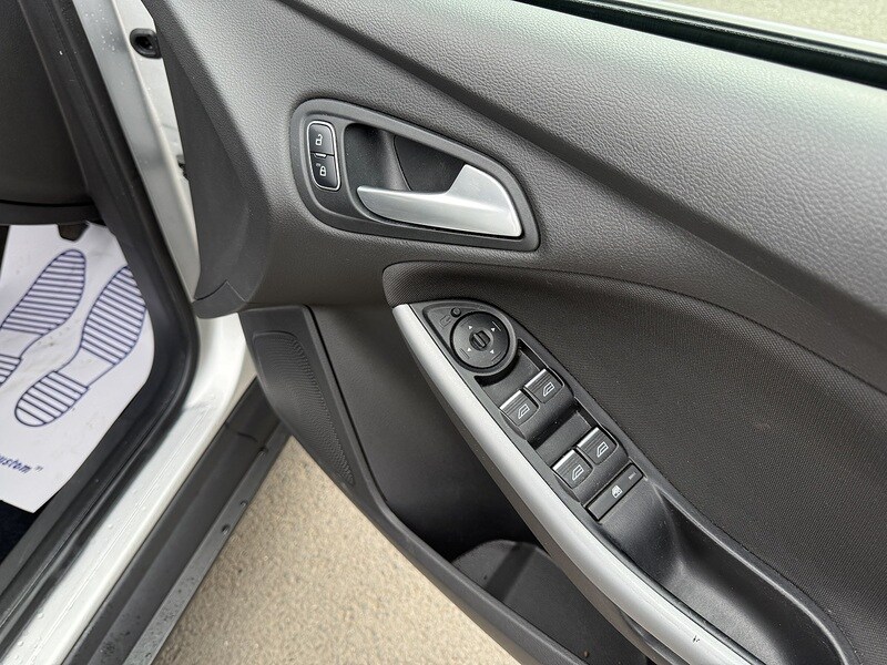 Used Ford Focus 2015 for sale - 77681440: Photo 22