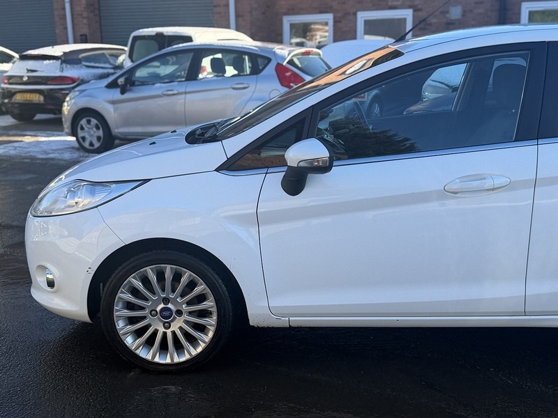 Used Ford Fiesta 2012 for sale - 77149353: Photo 11