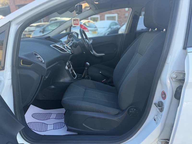 Used Ford Fiesta 2012 for sale - 77149353: Photo 17