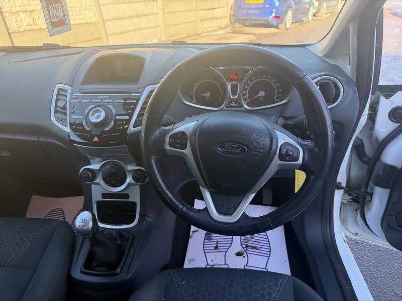 Used Ford Fiesta 2012 for sale - 77149353: Photo 27
