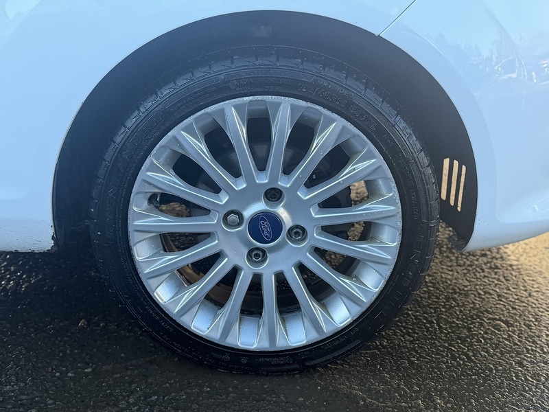 Used Ford Fiesta 2012 for sale - 77149353: Photo 28