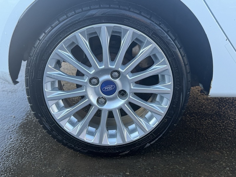 Used Ford Fiesta 2012 for sale - 77149353: Photo 29