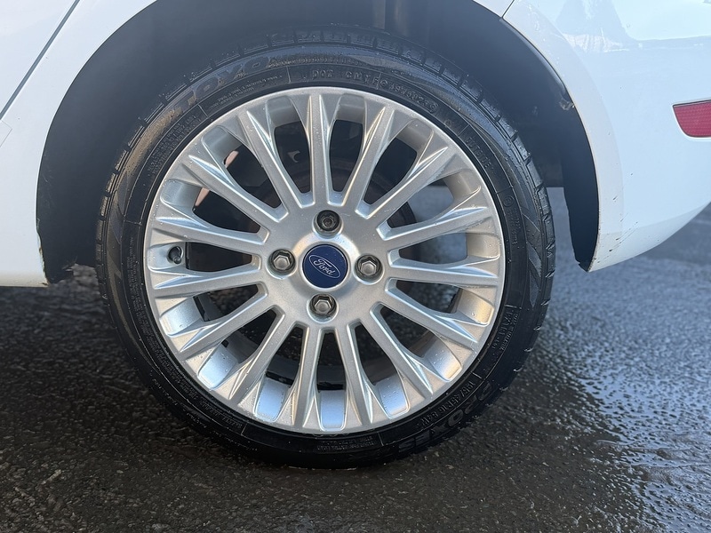 Used Ford Fiesta 2012 for sale - 77149353: Photo 30