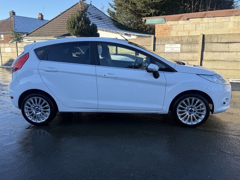 Used Ford Fiesta 2012 for sale - 77149353: Photo 5