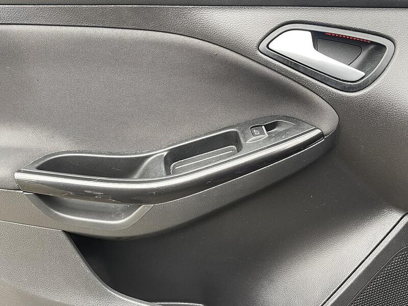 Used Ford Focus 2016 for sale - 77149333: Photo 27